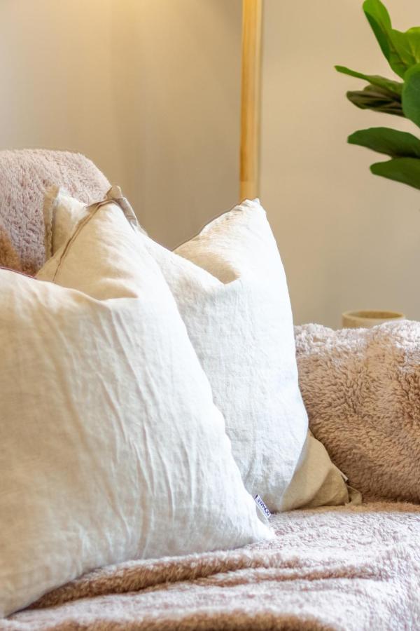 Gorgeous Getaway On Gloucester St- 1 Bed 1 Bath Christchurch Ngoại thất bức ảnh