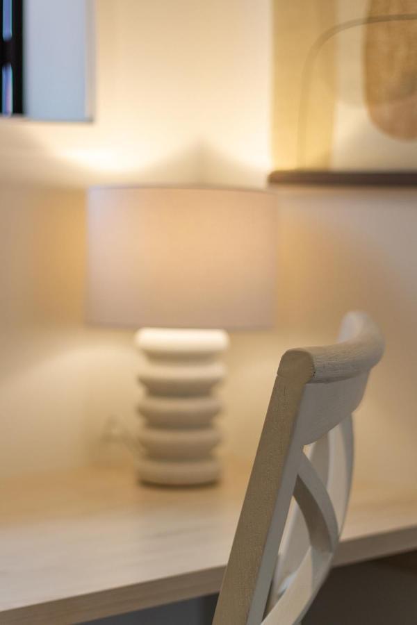 Gorgeous Getaway On Gloucester St- 1 Bed 1 Bath Christchurch Ngoại thất bức ảnh